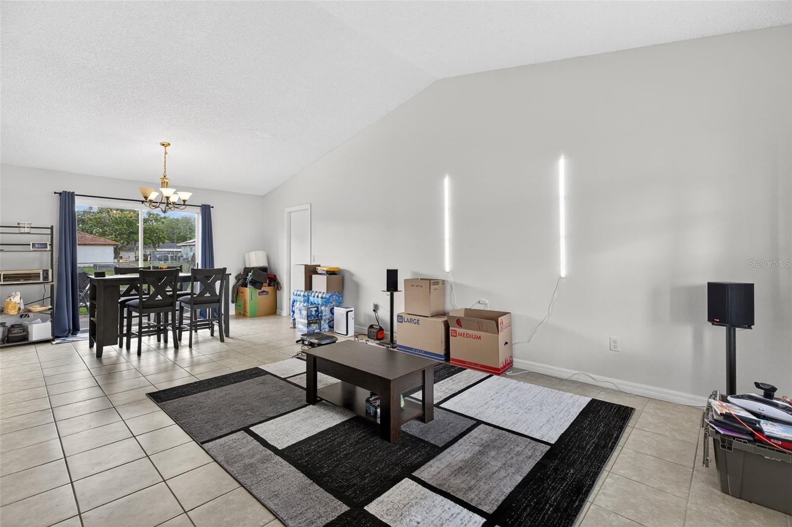 Image 3 of 40 For 316 Oak Track Drive