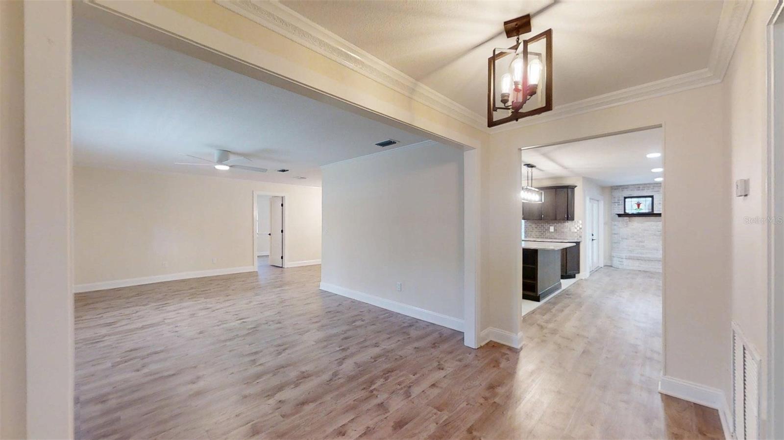 Image 20 of 79 For 4121 6th Avenue