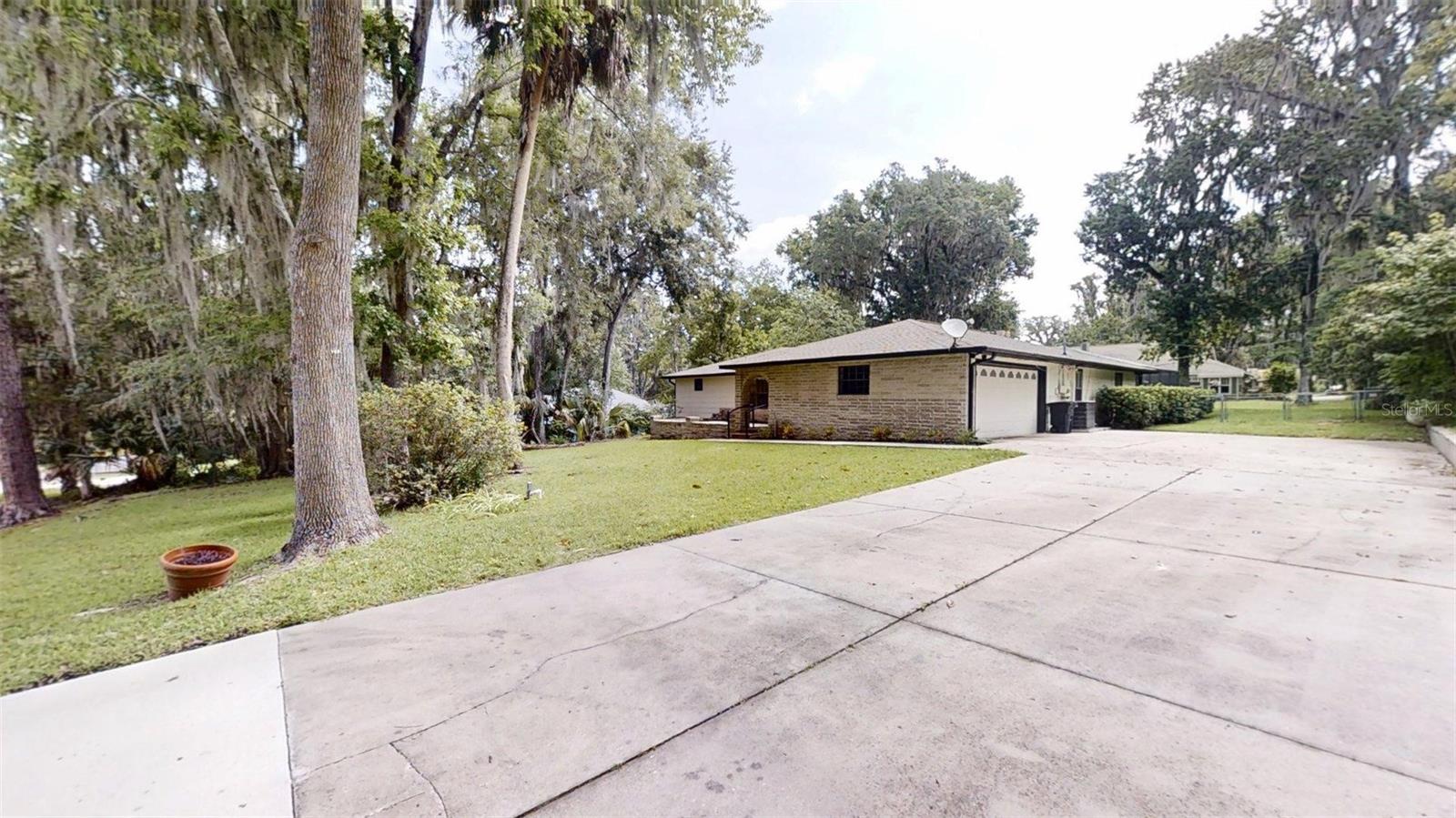 Image 3 of 79 For 4121 6th Avenue