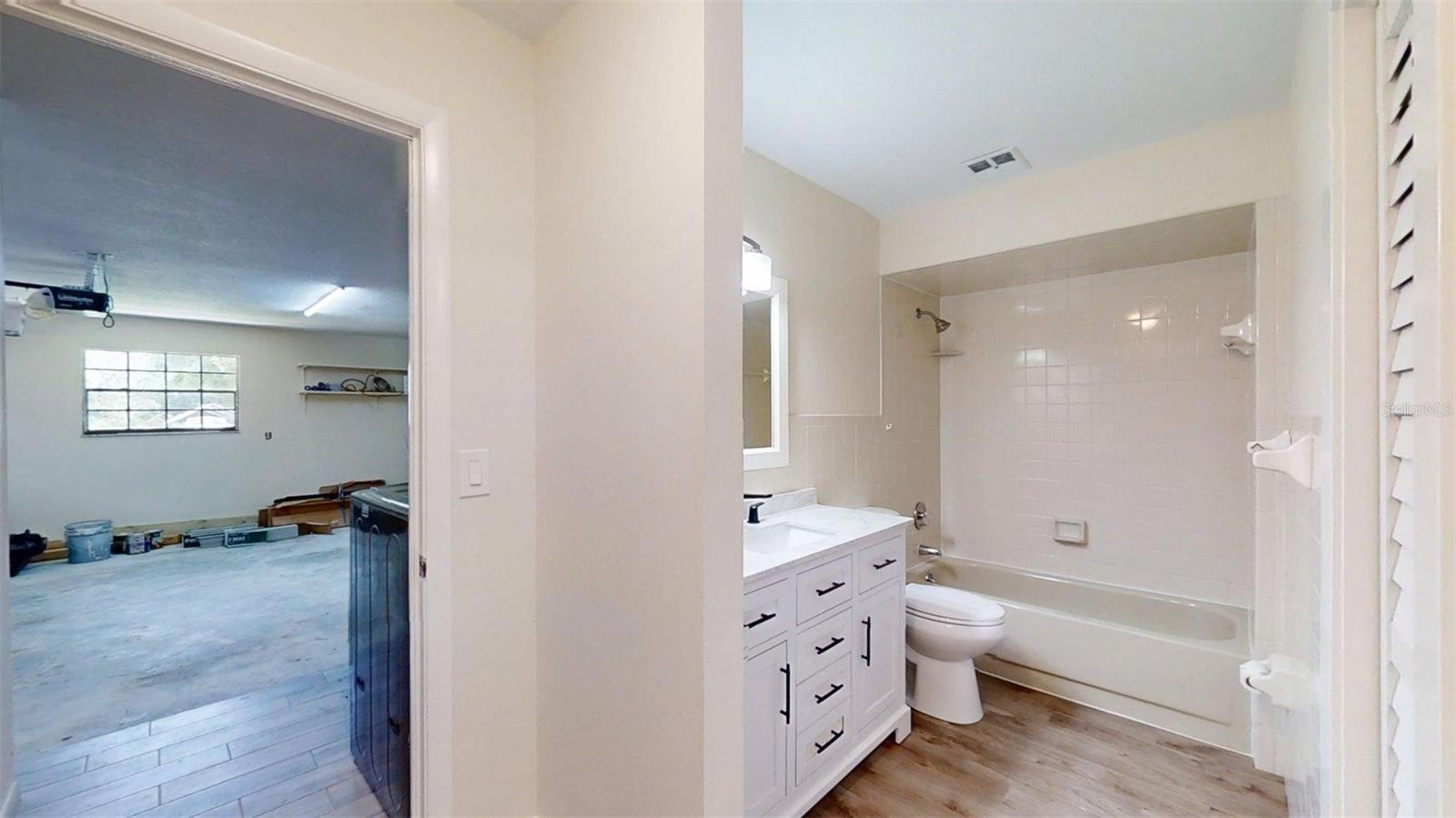 Image 71 of 79 For 4121 6th Avenue