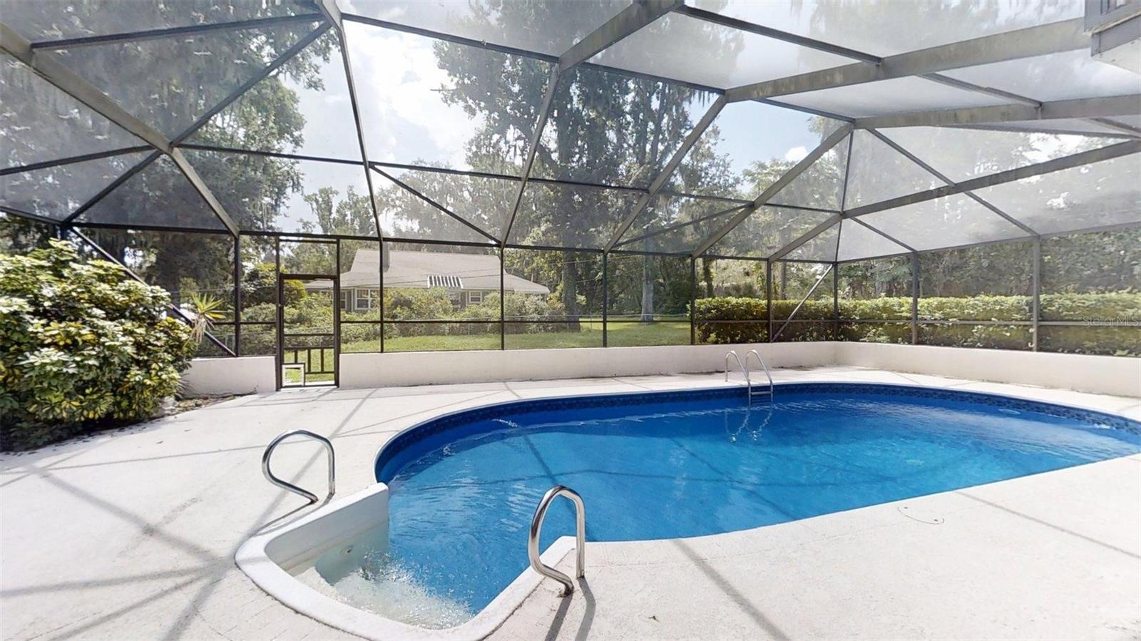 Image 9 of 79 For 4121 6th Avenue