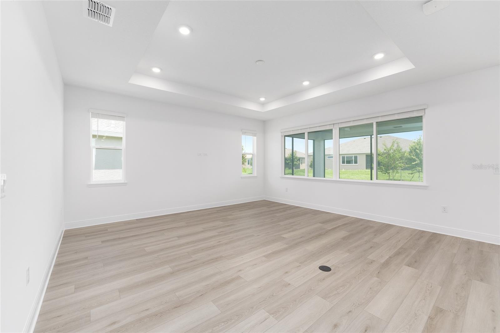 Image 16 of 43 For 10032 85th Place Road