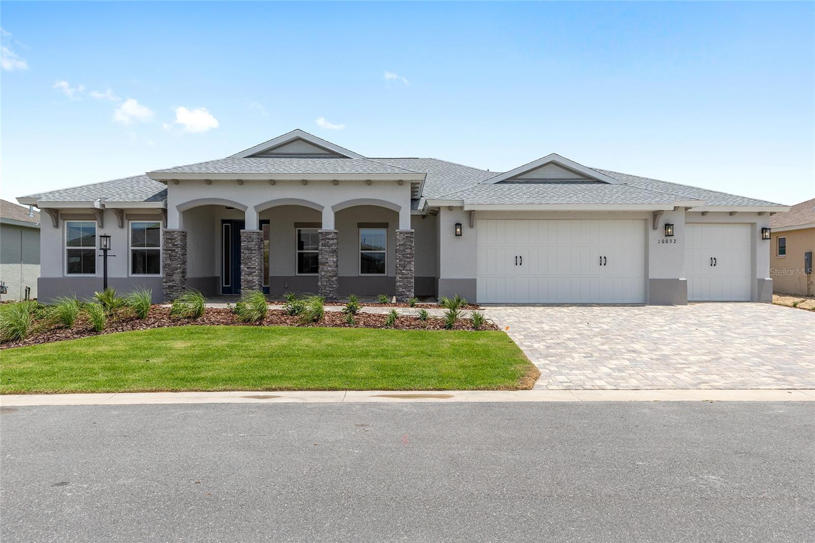 Image 4 of 43 For 10032 85th Place Road