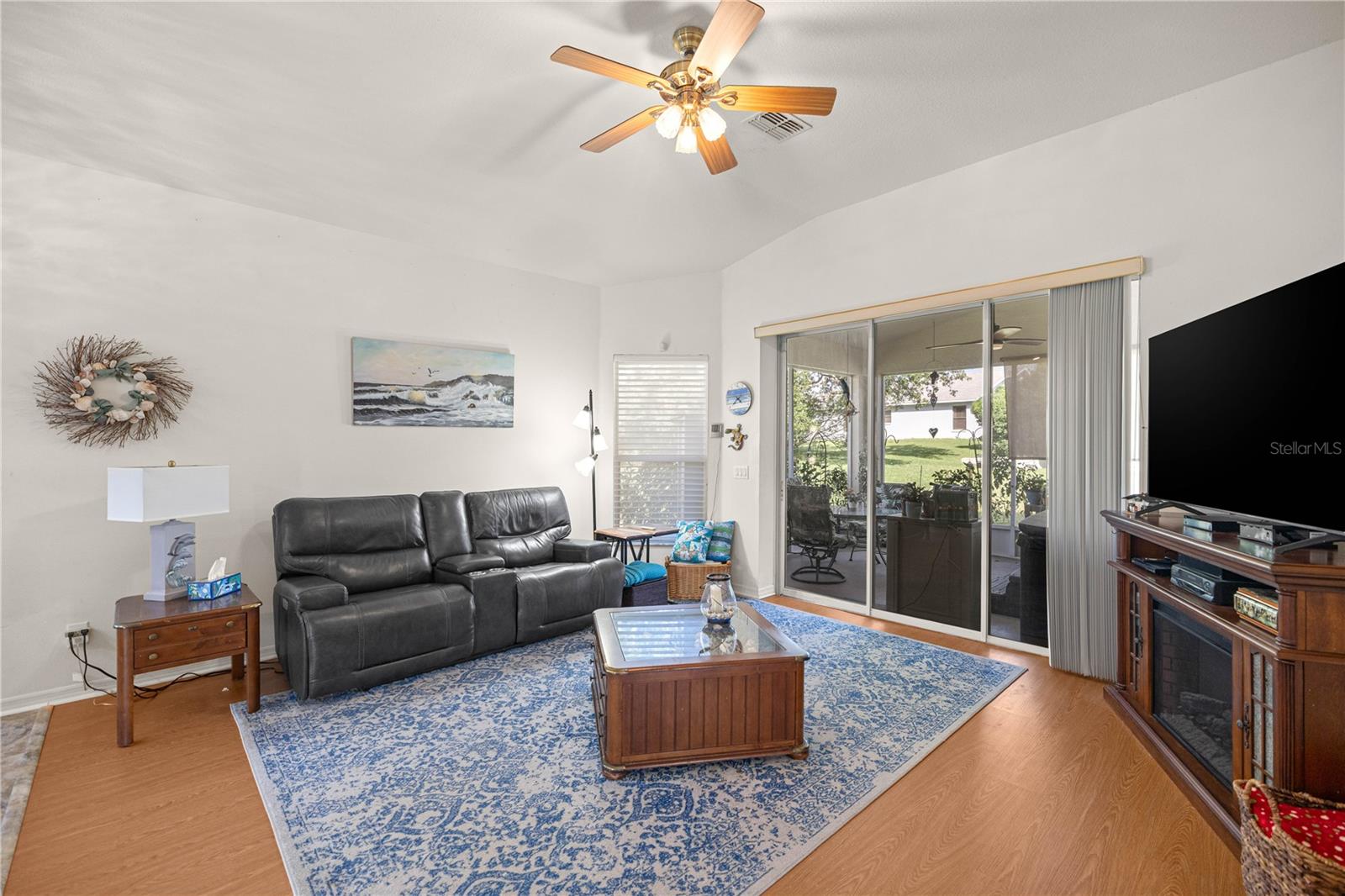 Image 12 of 49 For 1824 Zoe Court