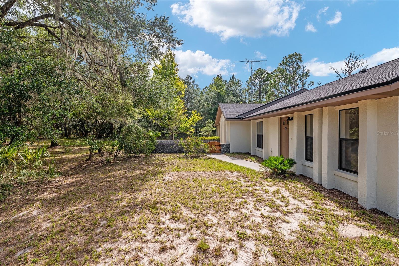 Image 10 of 100 For 10351 195th Street