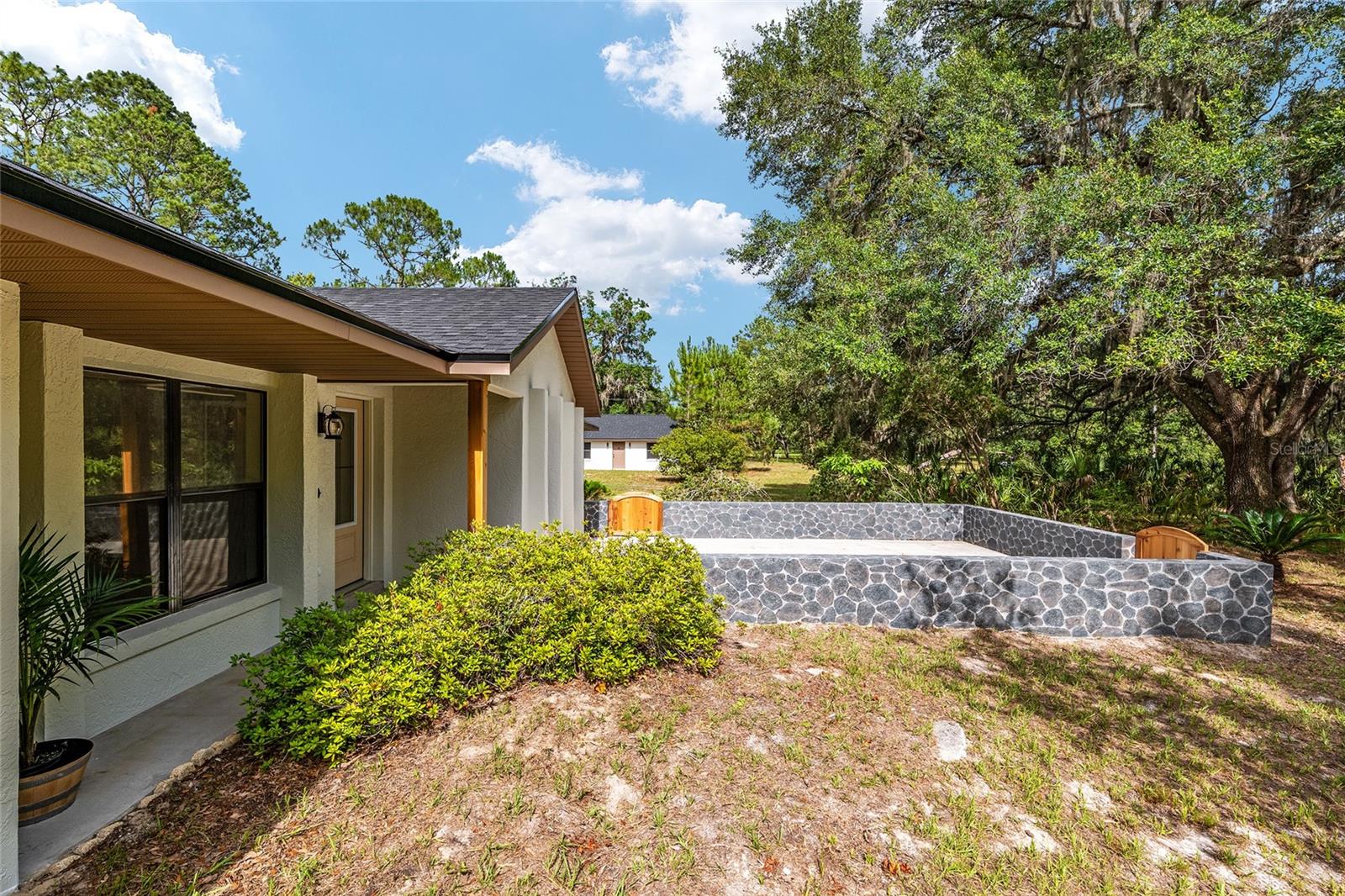 Image 16 of 100 For 10351 195th Street