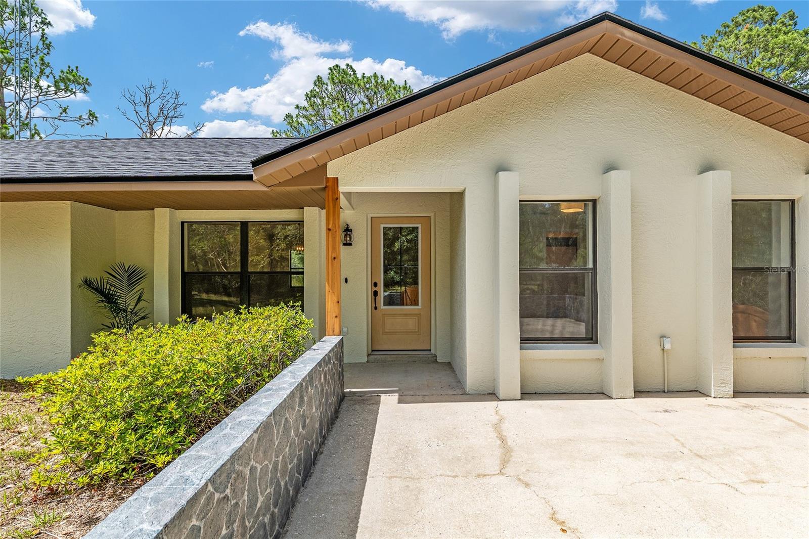Image 17 of 100 For 10351 195th Street