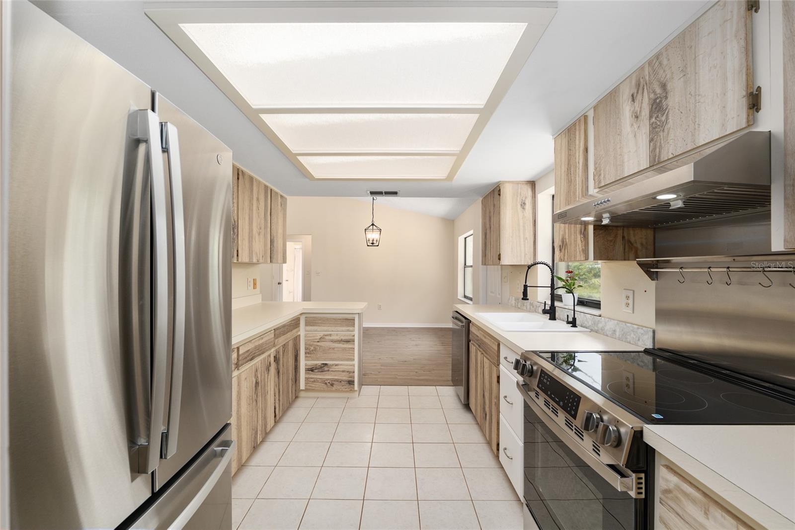 Image 41 of 100 For 10351 195th Street