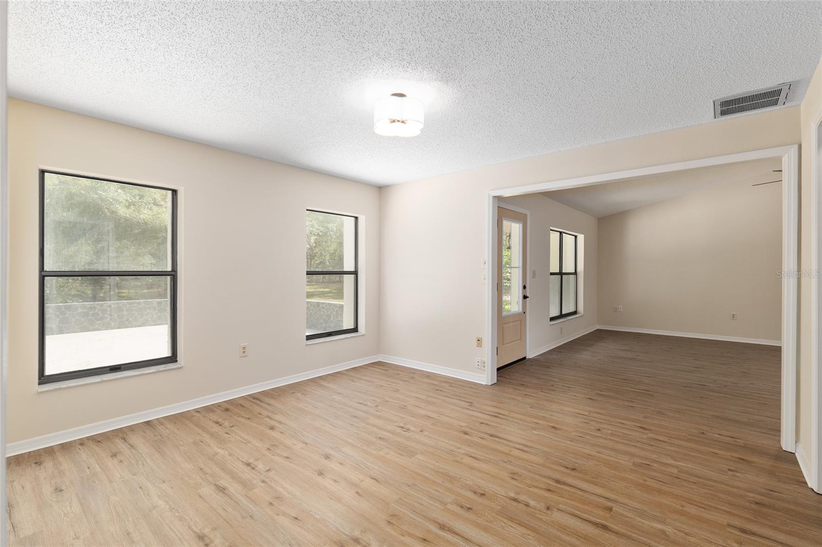 Image 45 of 100 For 10351 195th Street