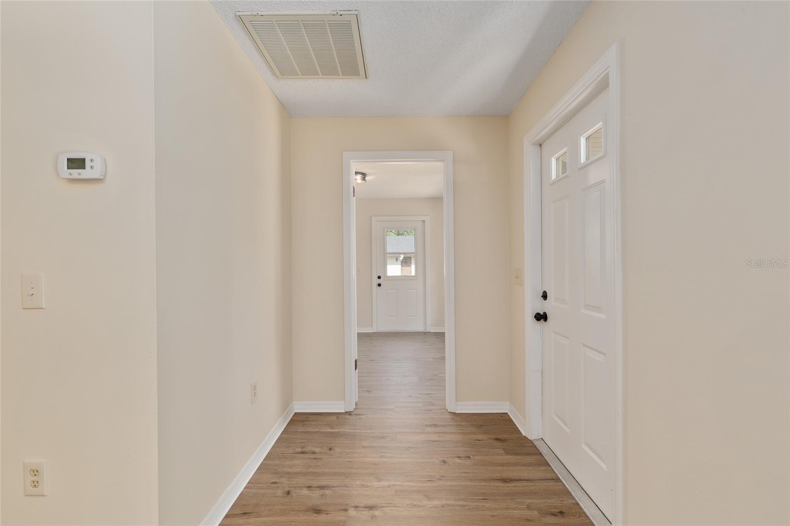 Image 56 of 100 For 10351 195th Street