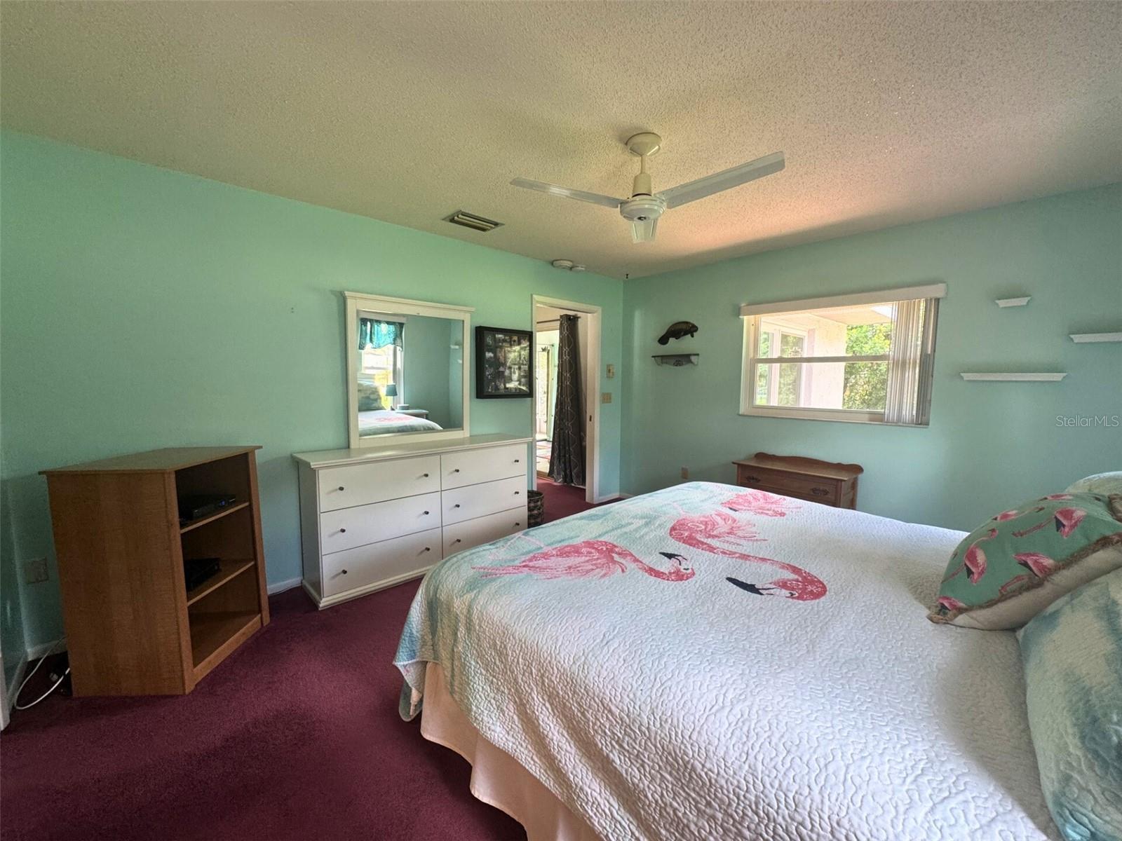 Image 13 of 42 For 916 Jones Avenue