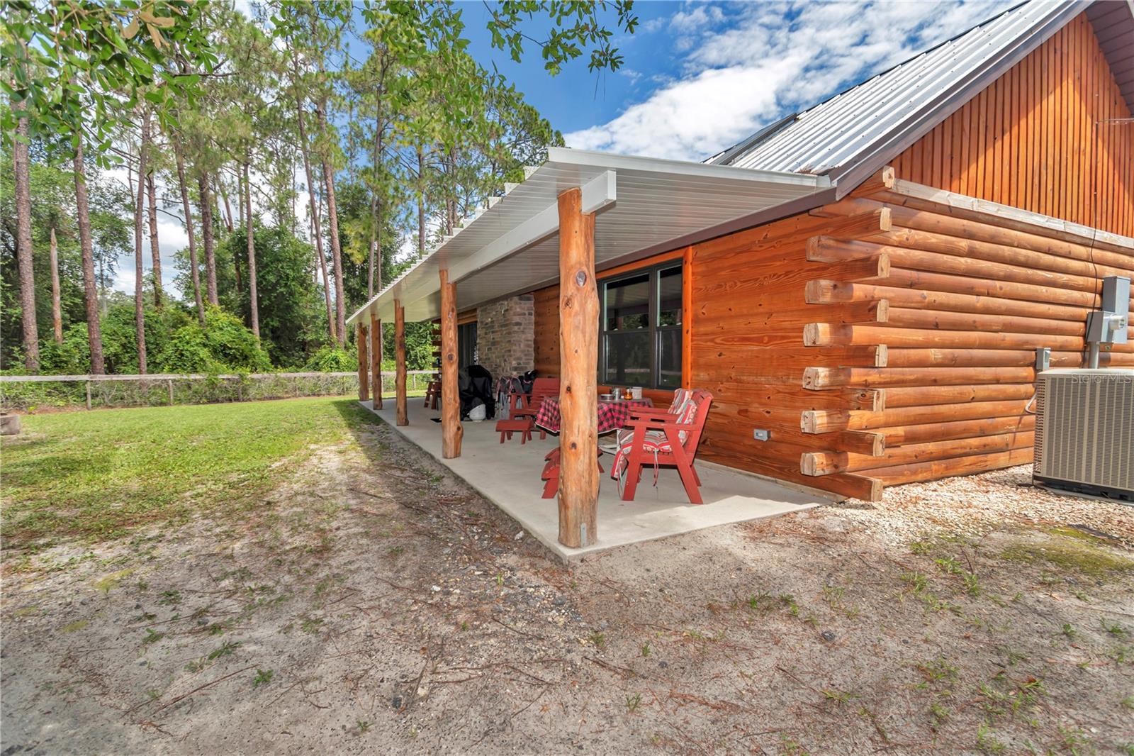 Image 11 of 55 For 5630 183rd Avenue Road