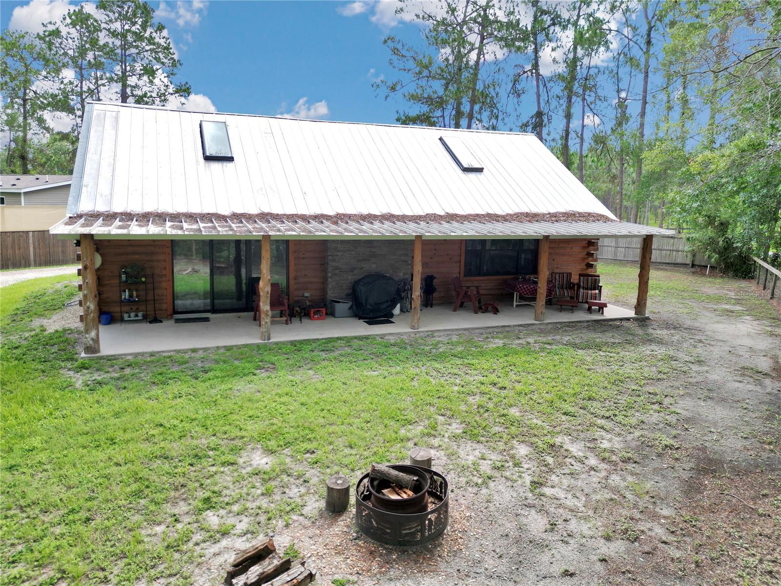 Image 4 of 55 For 5630 183rd Avenue Road