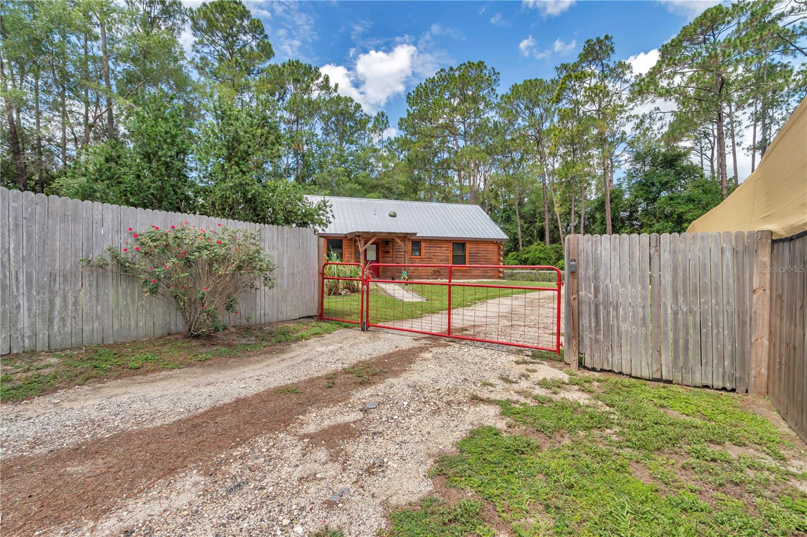 Image 6 of 55 For 5630 183rd Avenue Road