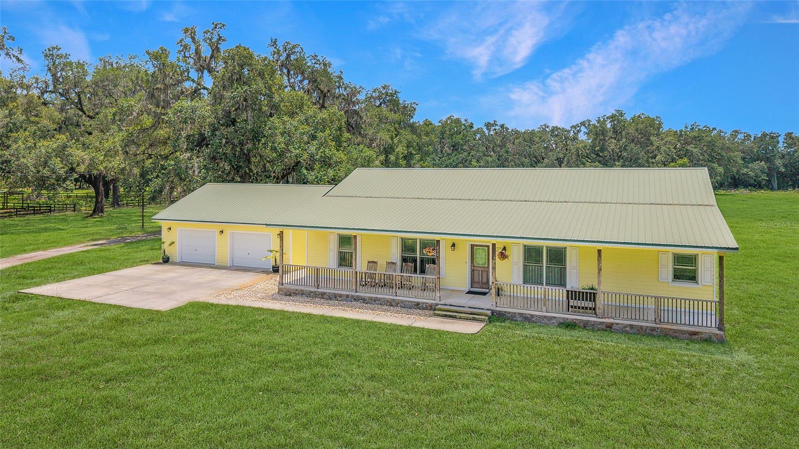 Image 2 of 96 For 975 Cr 542e  