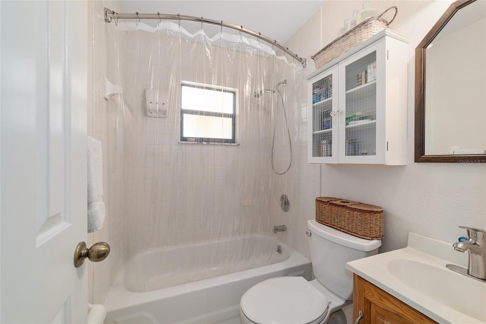 Image 62 of 96 For 975 Cr 542e  
