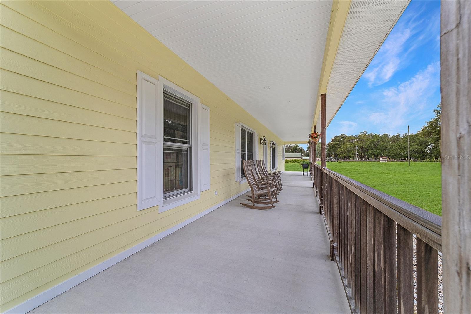 Image 7 of 96 For 975 Cr 542e  