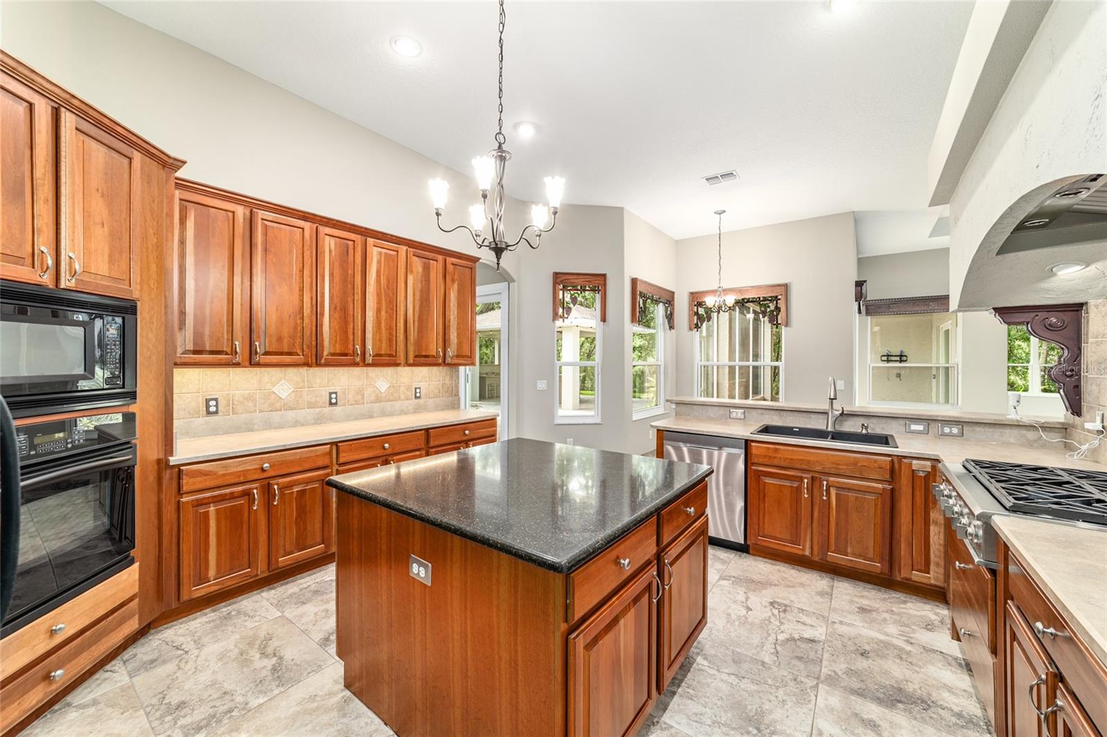 Image 28 of 90 For 3188 Chandler Drive