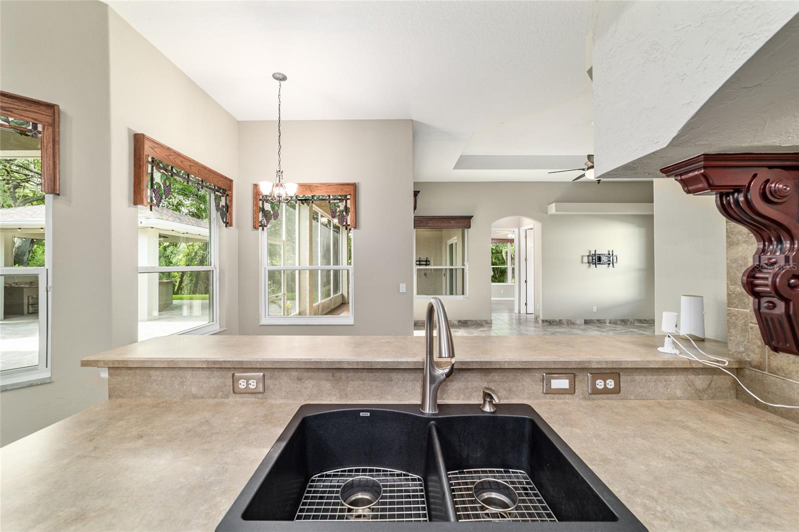 Image 31 of 90 For 3188 Chandler Drive