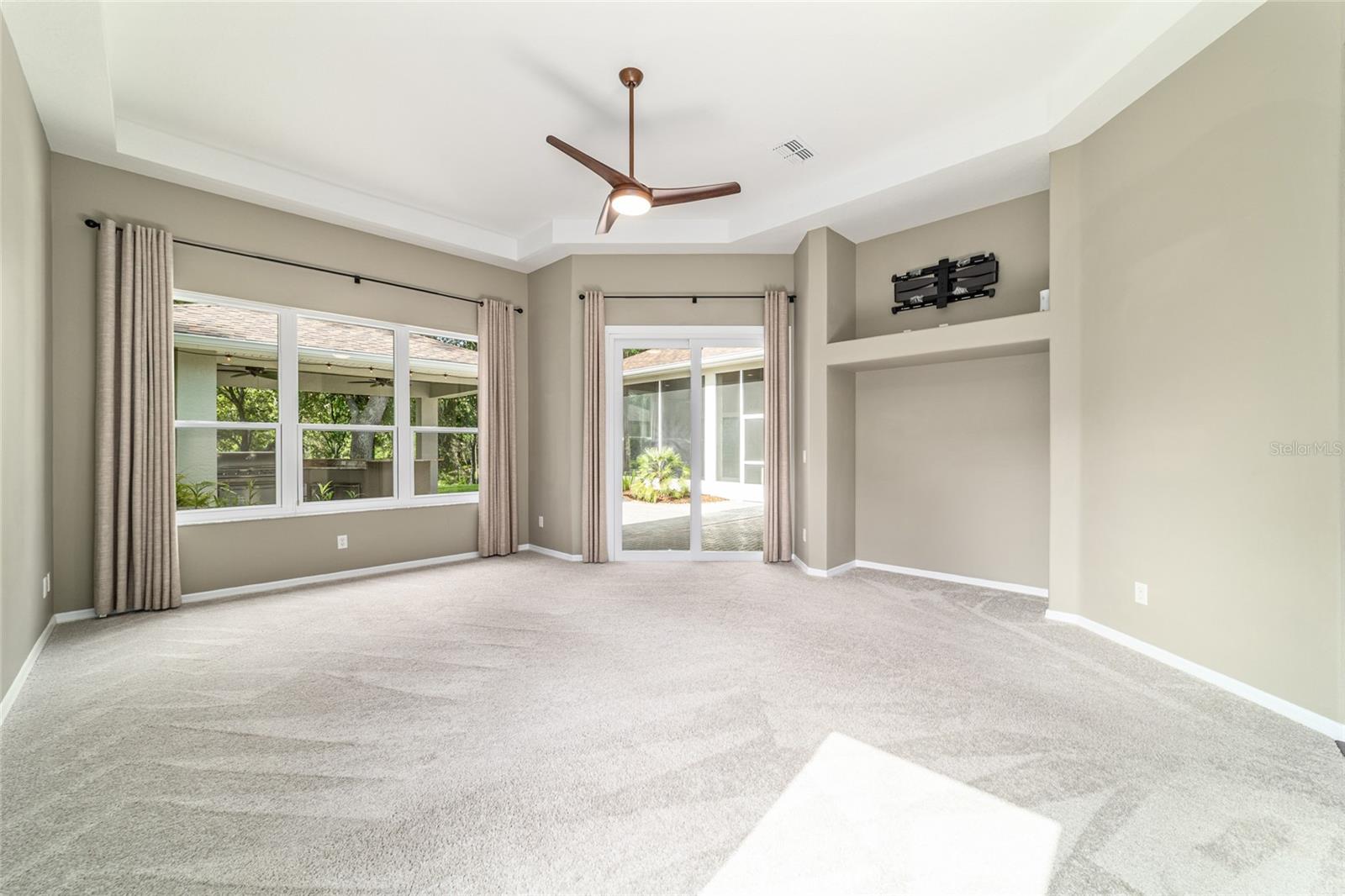 Image 42 of 90 For 3188 Chandler Drive