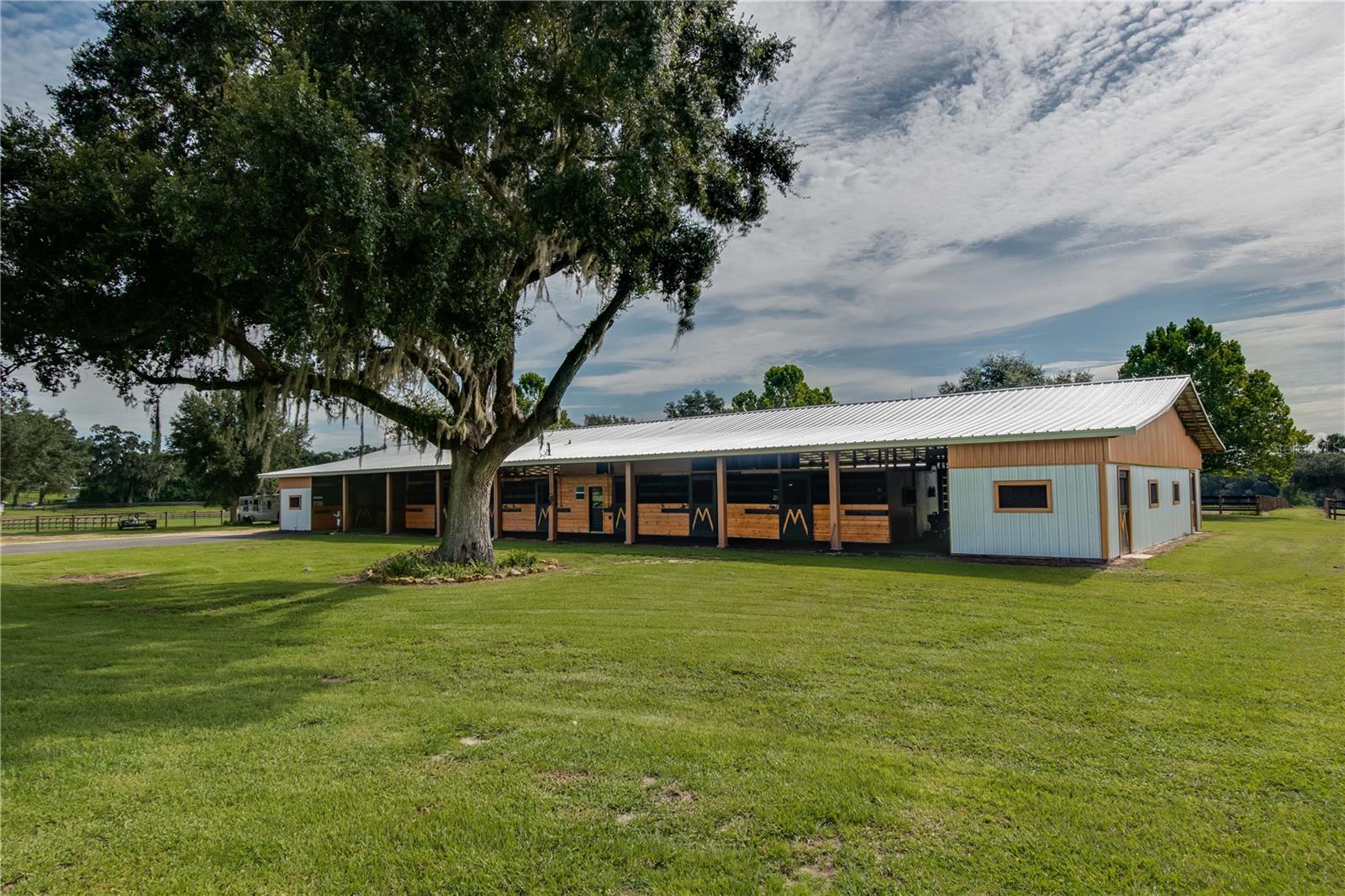 Image 33 of 56 For 12895 Gainesville Road