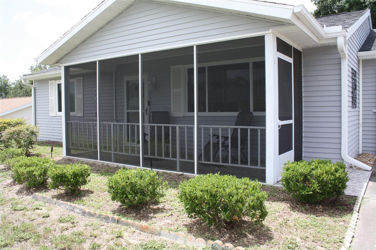 Image 5 of 33 For 8650 108th Place