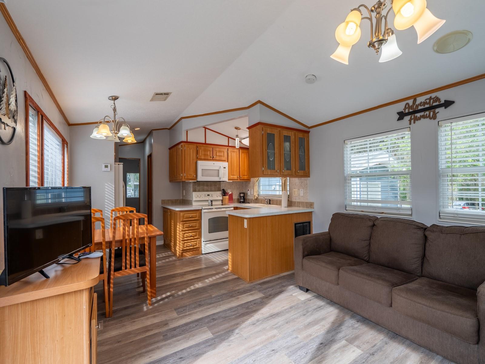 Image 11 of 27 For 15991 243rd Place Road 32