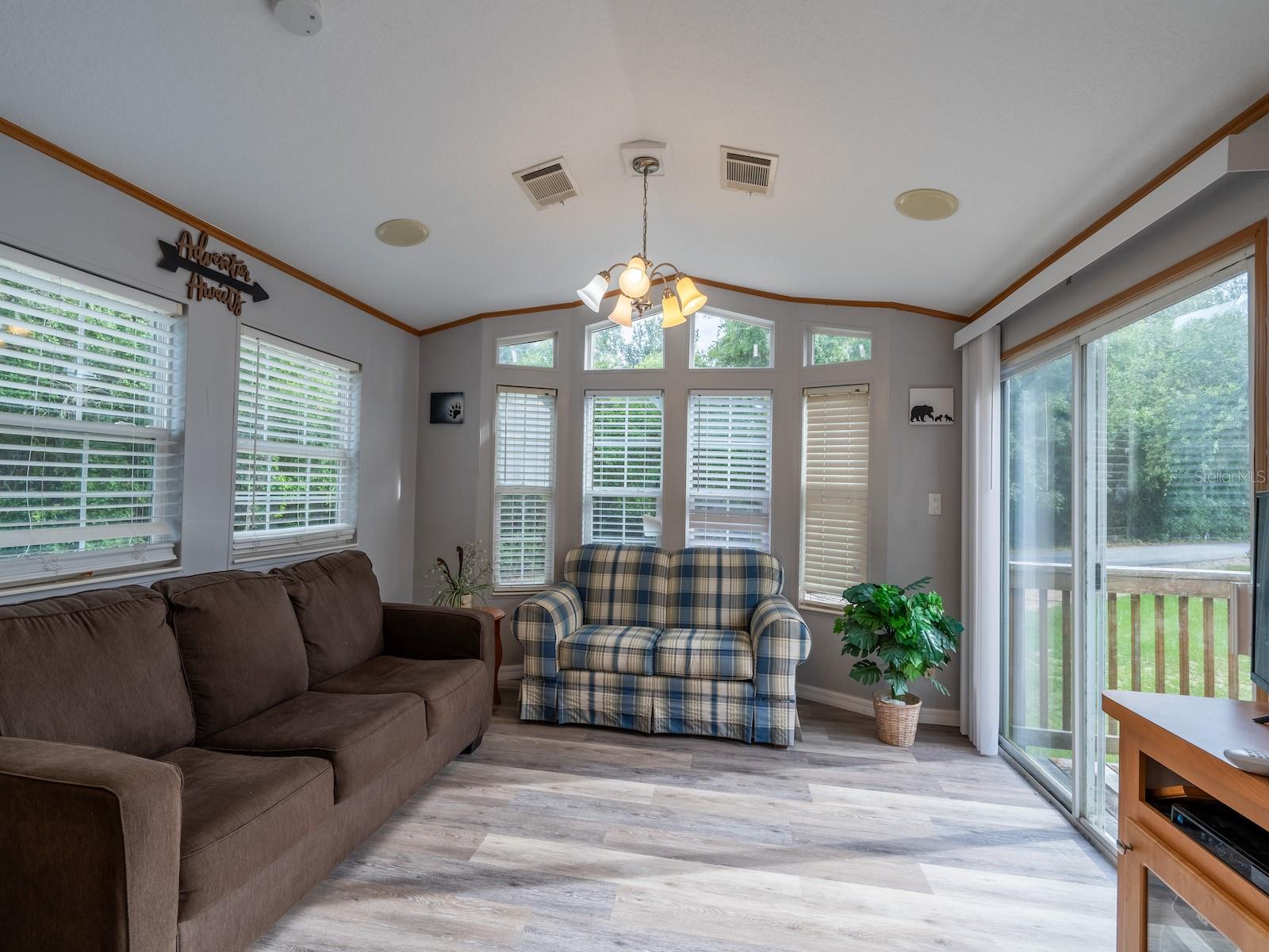 Image 12 of 27 For 15991 243rd Place Road 32
