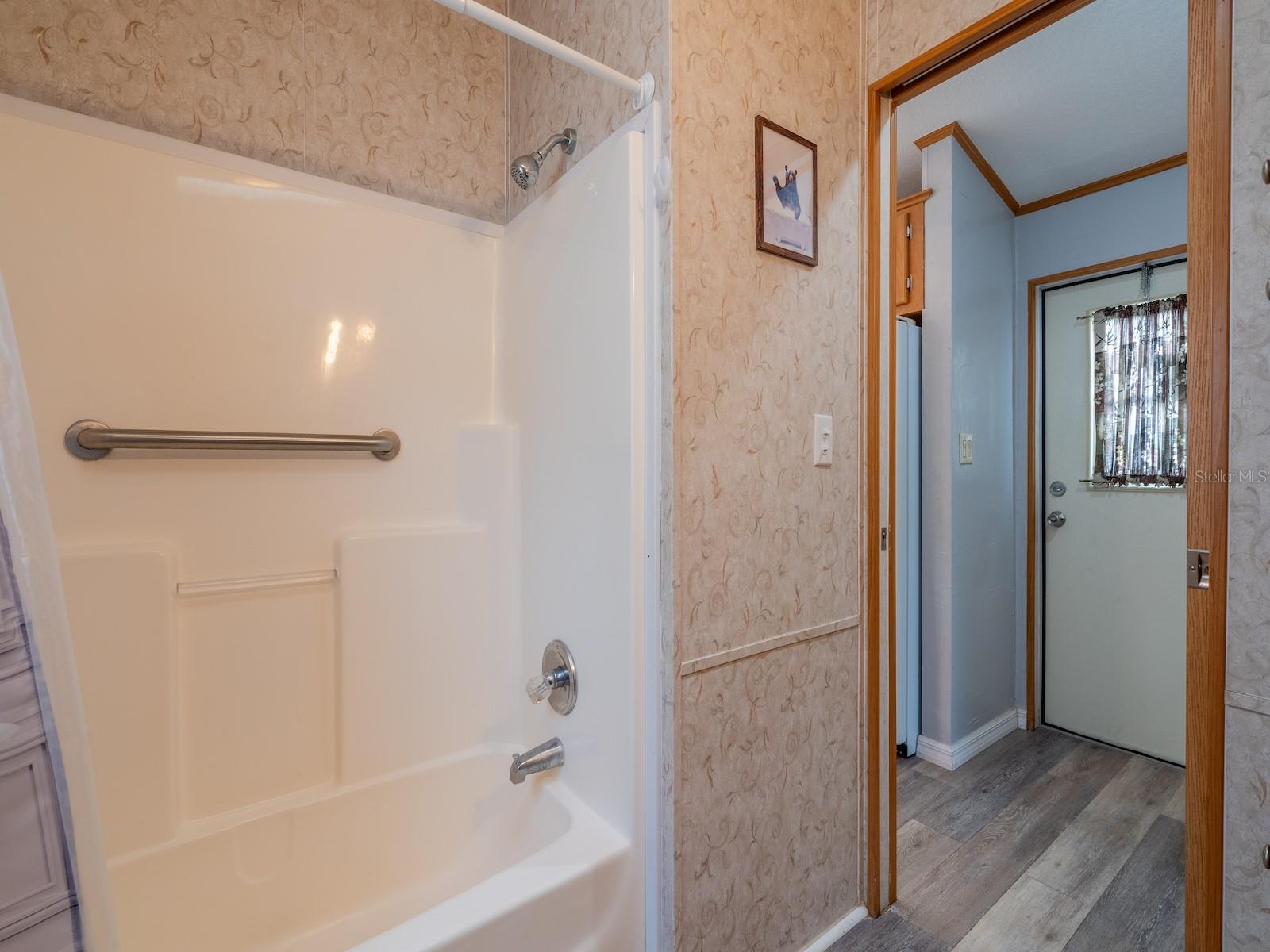 Image 15 of 27 For 15991 243rd Place Road 32