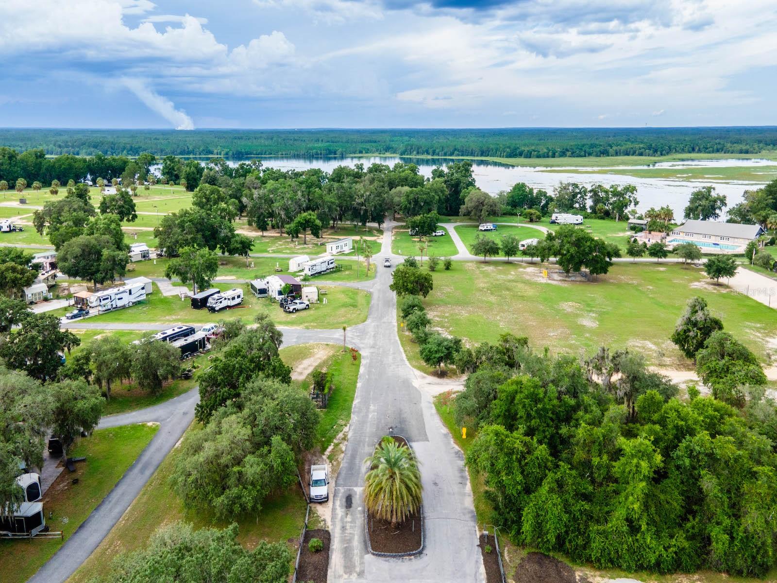 Image 21 of 27 For 15991 243rd Place Road 32