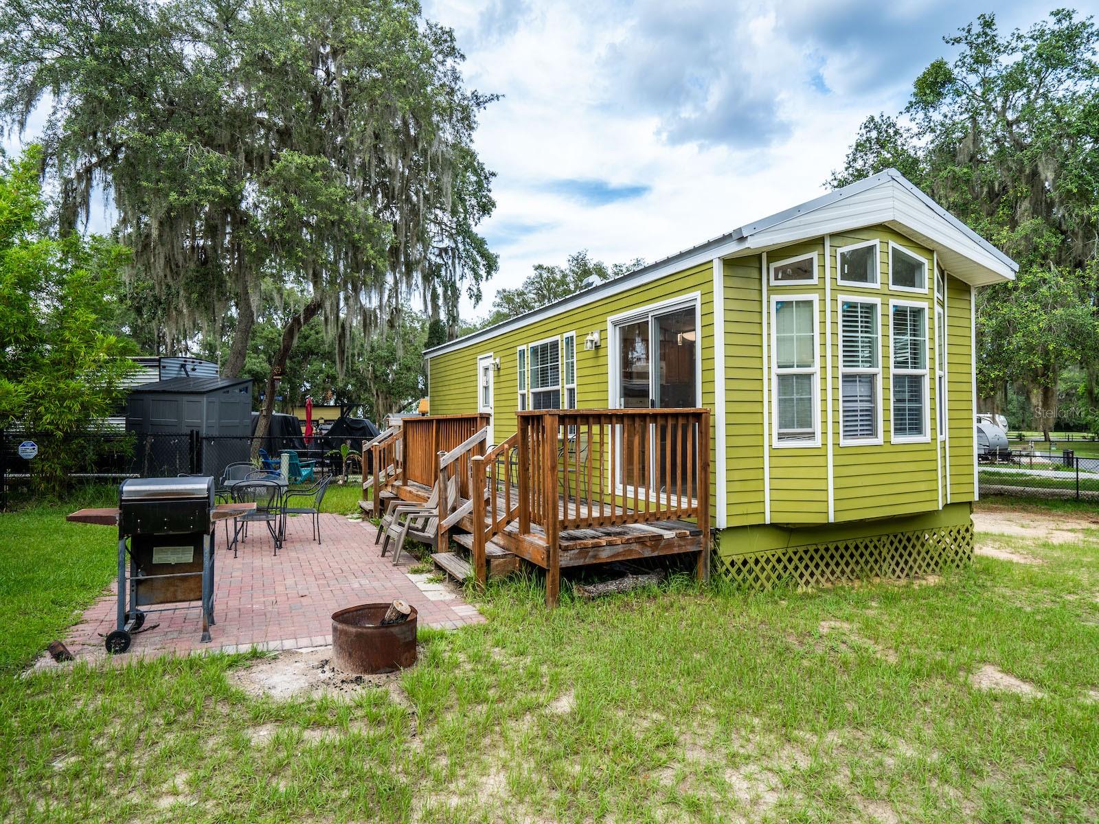 Image 4 of 27 For 15991 243rd Place Road 32