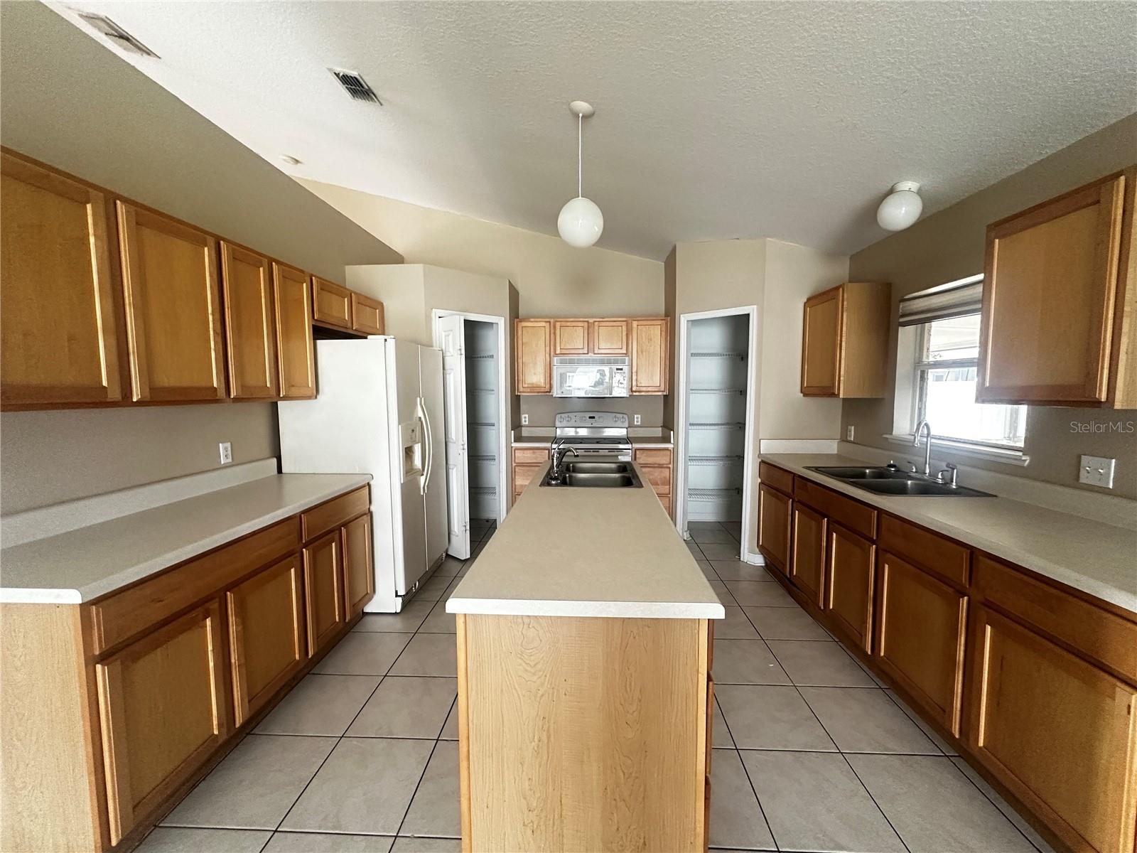 Image 18 of 19 For 4617 27th St