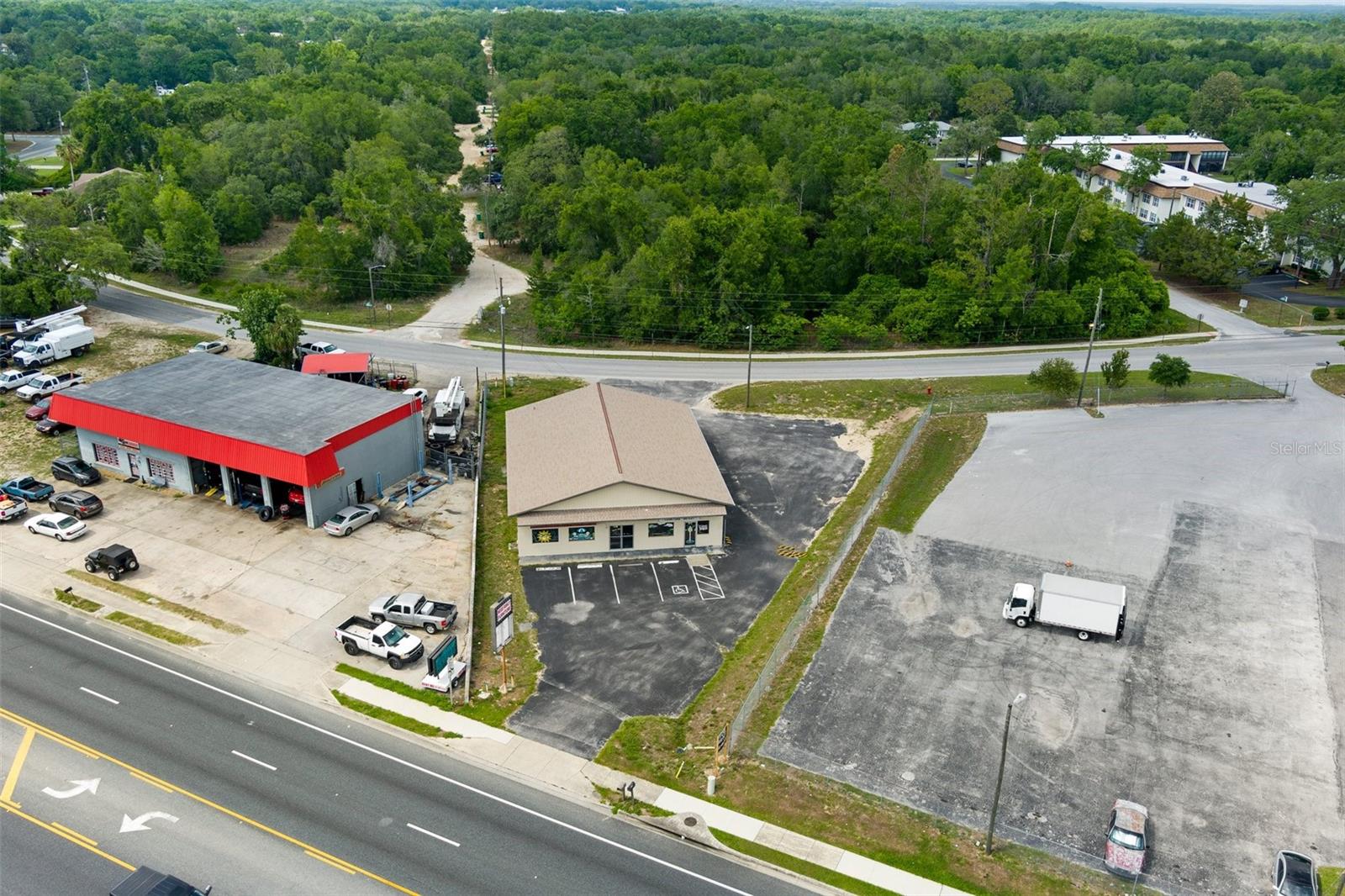 Listing photo id 39 for 2602 Highway 44 W