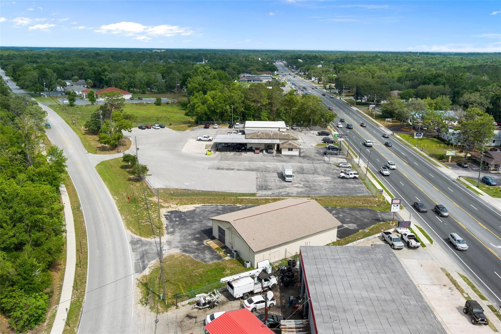 Listing photo id 41 for 2602 Highway 44 W