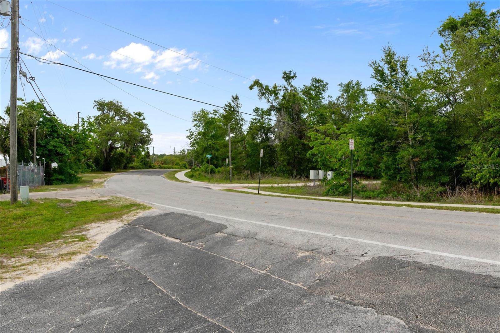 Listing photo id 48 for 2602 Highway 44 W