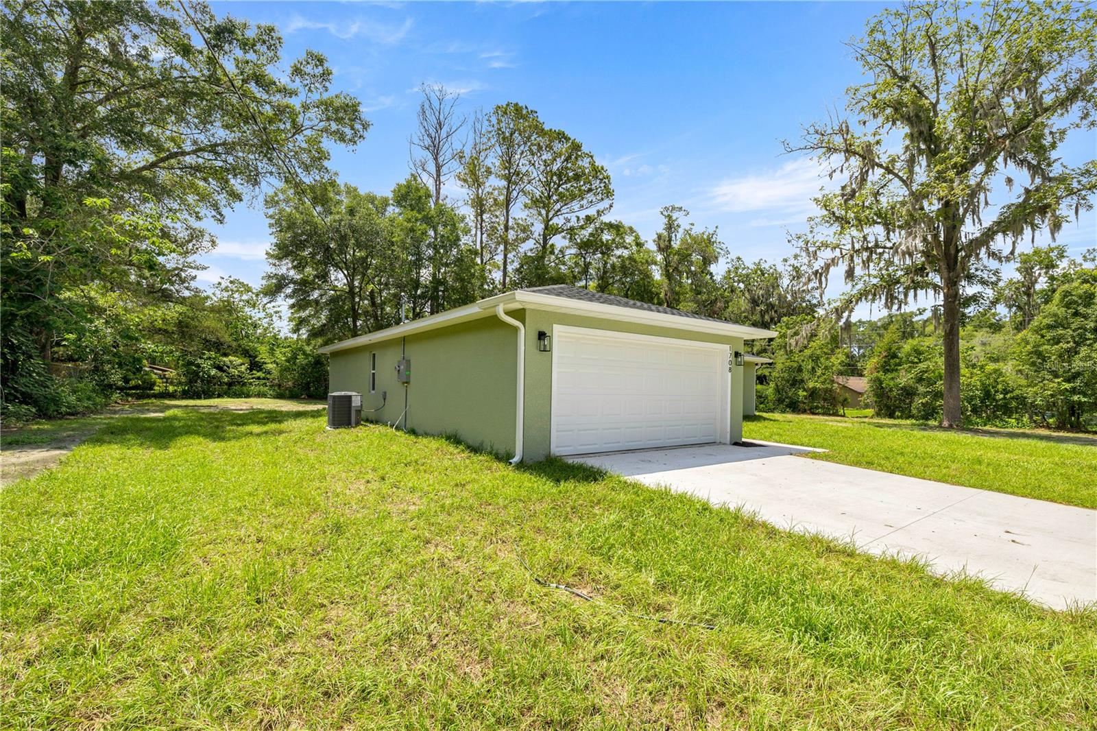 Image 2 of 18 For 1708 27th Avenue