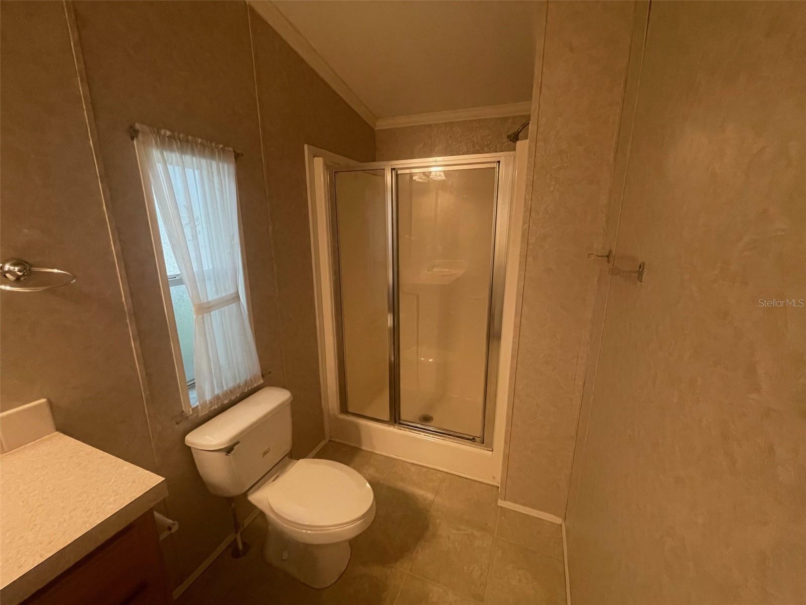 Image 8 of 14 For 12660 78th Terrace 13