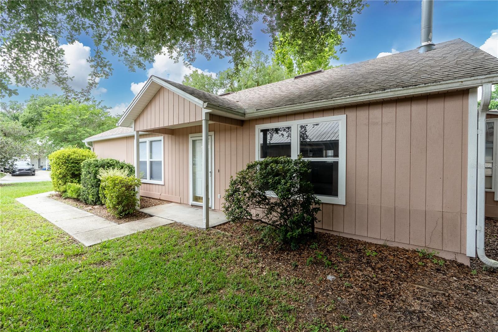 Image 2 of 43 For 2864 40th Avenue