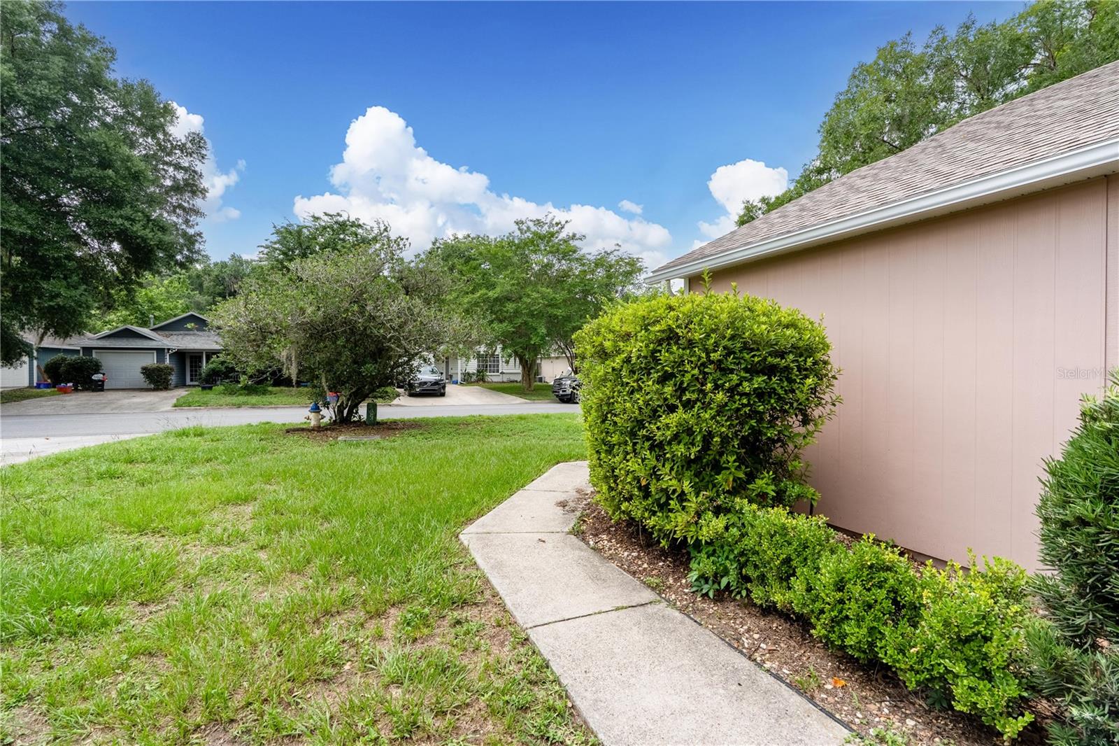 Image 32 of 43 For 2864 40th Avenue