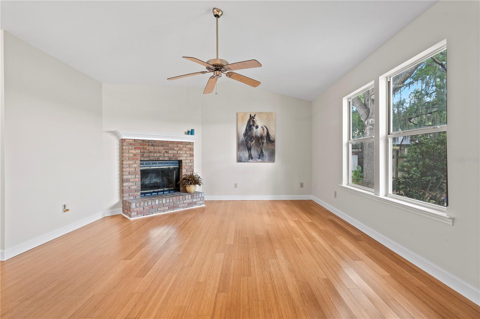 Image 6 of 43 For 2864 40th Avenue