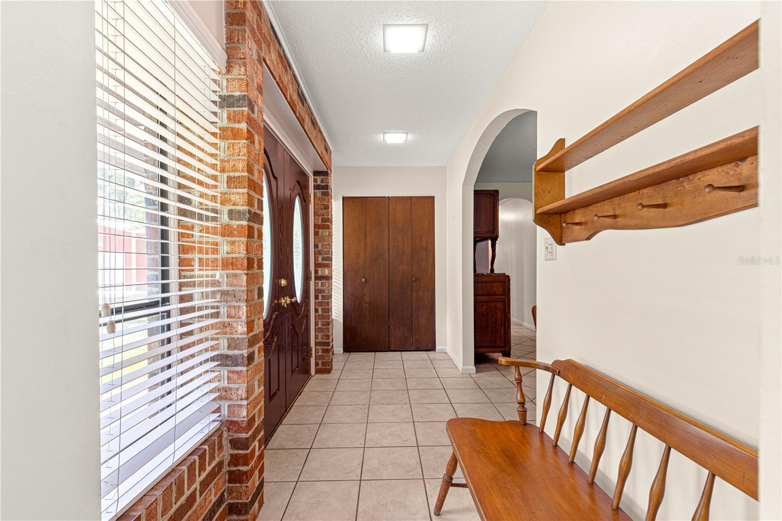 Listing photo id 8 for 40 Wintergreen Way