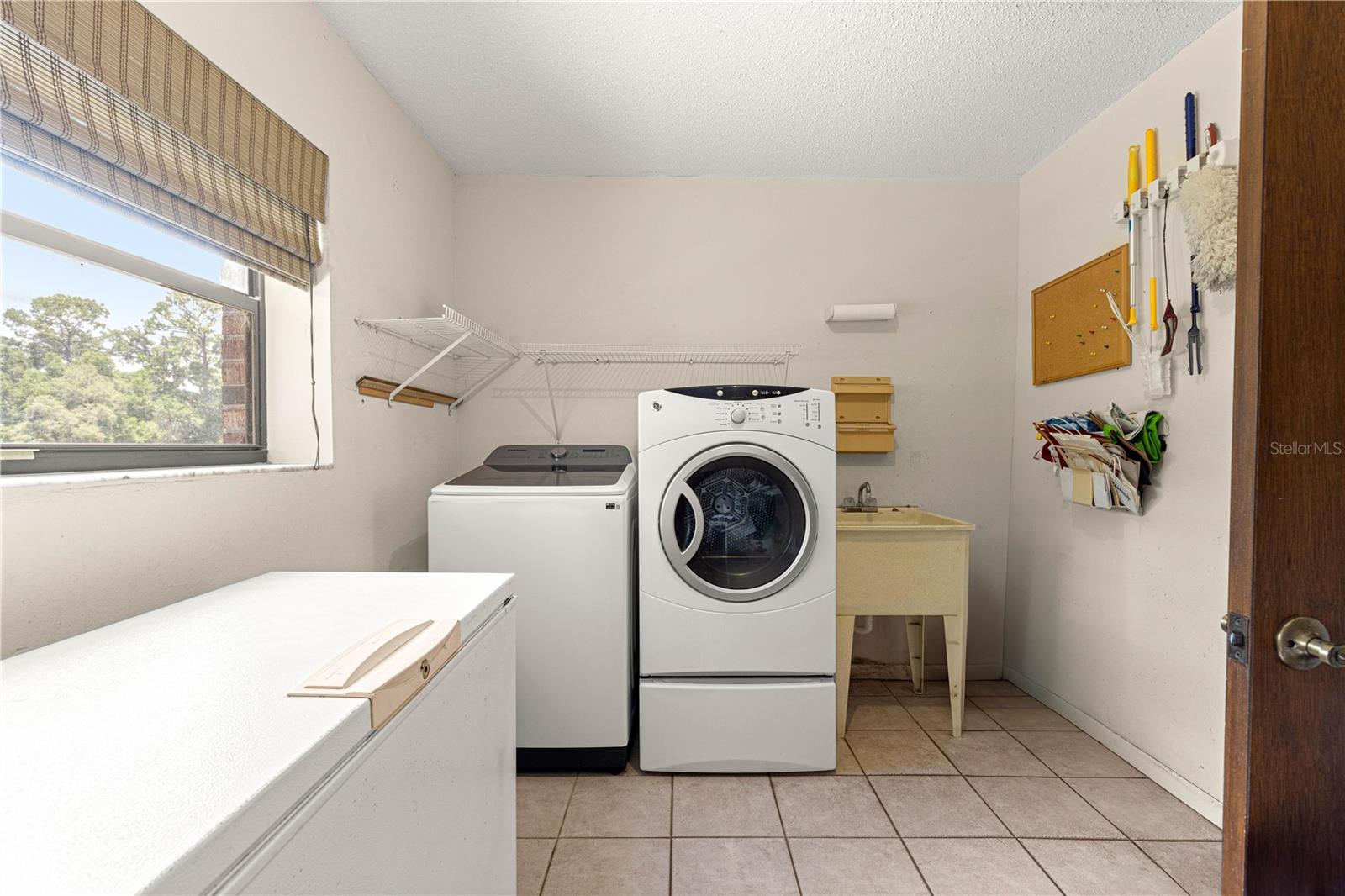 Listing photo id 22 for 40 Wintergreen Way