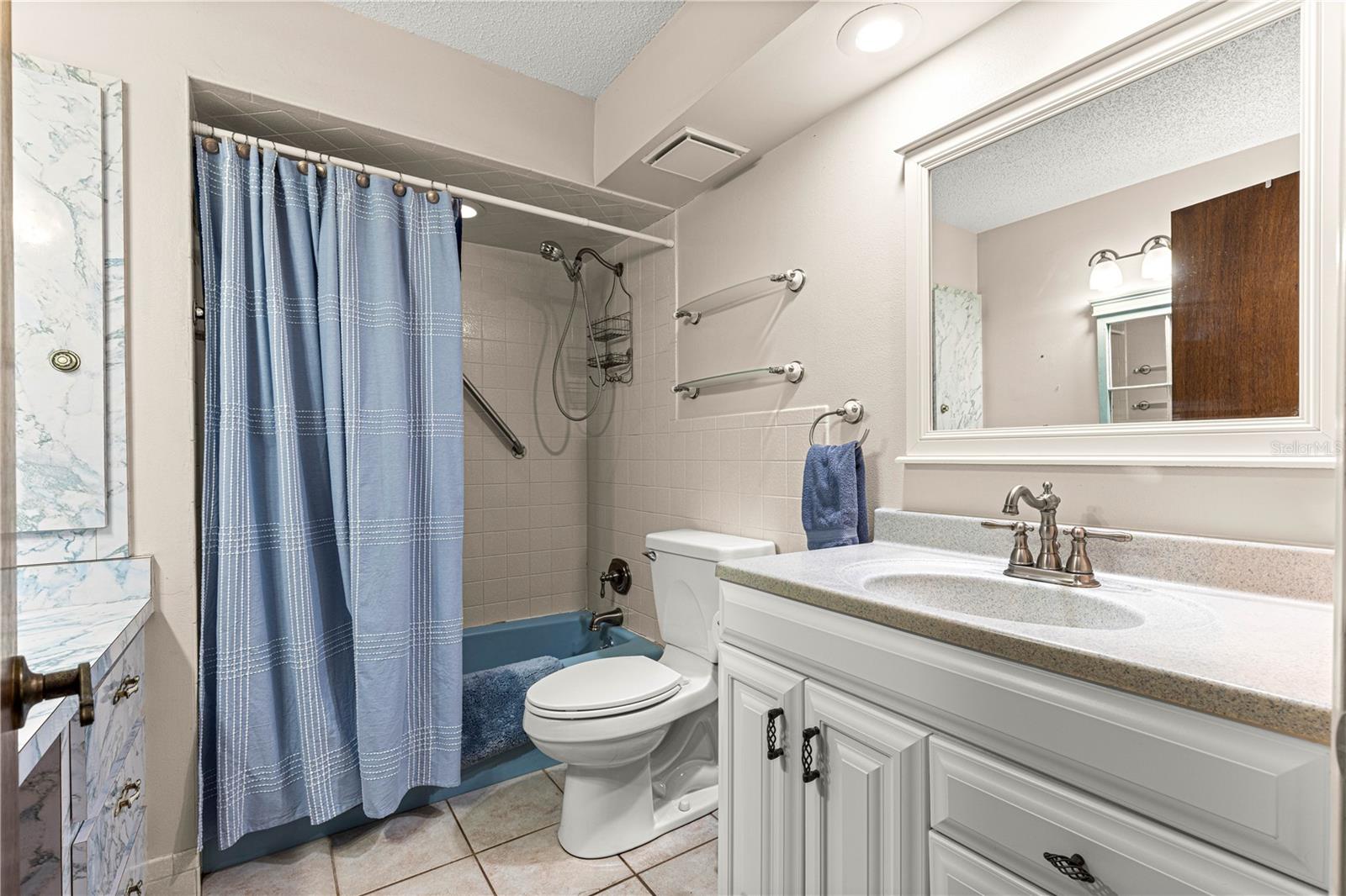 Listing photo id 28 for 40 Wintergreen Way