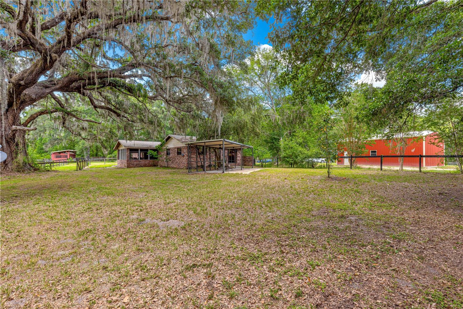 Listing photo id 39 for 40 Wintergreen Way