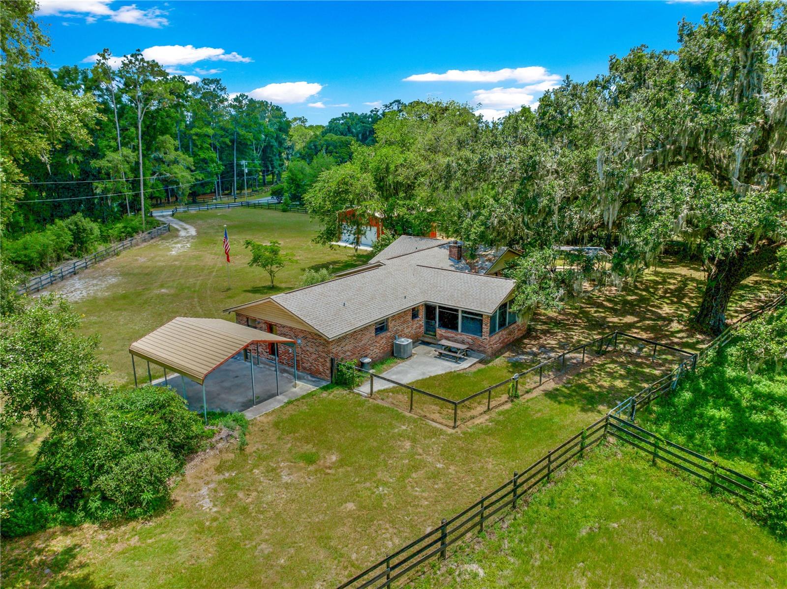 Listing photo id 43 for 40 Wintergreen Way