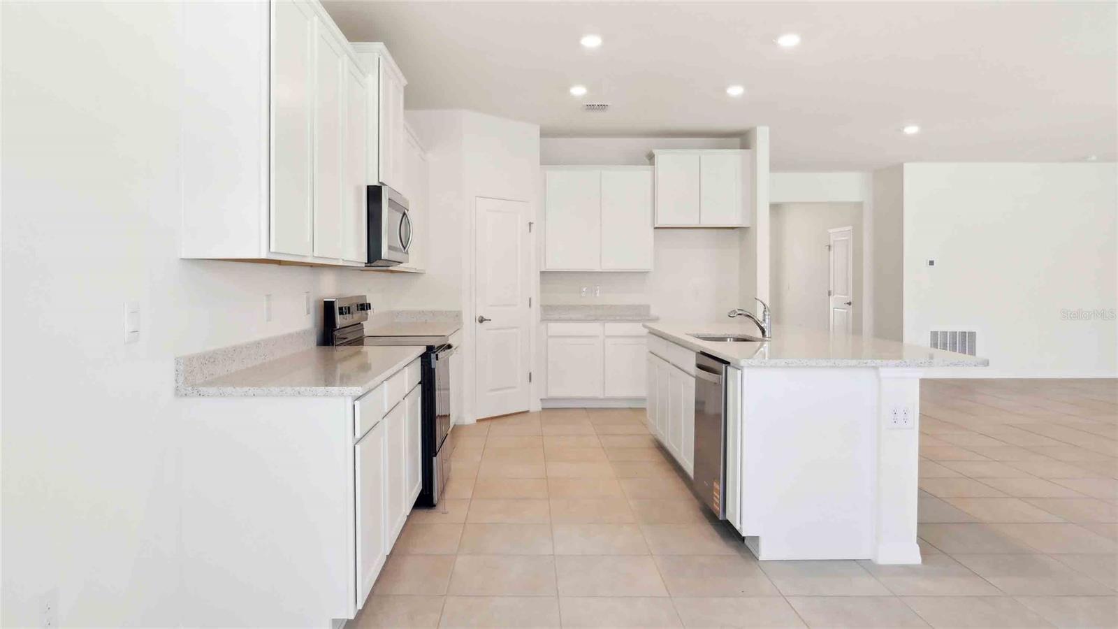 Image 14 of 24 For 5677 46th Drive