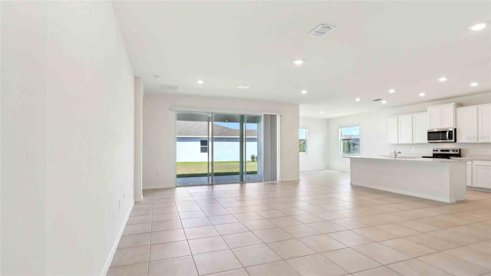 Image 9 of 24 For 5677 46th Drive