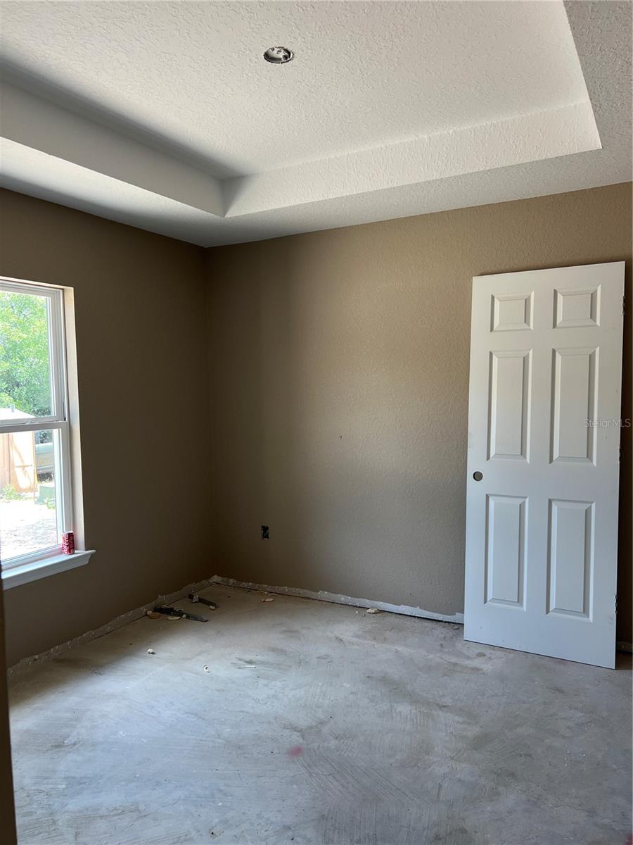 Image 5 of 10 For 21712 Rainbow Lakes Boulevard