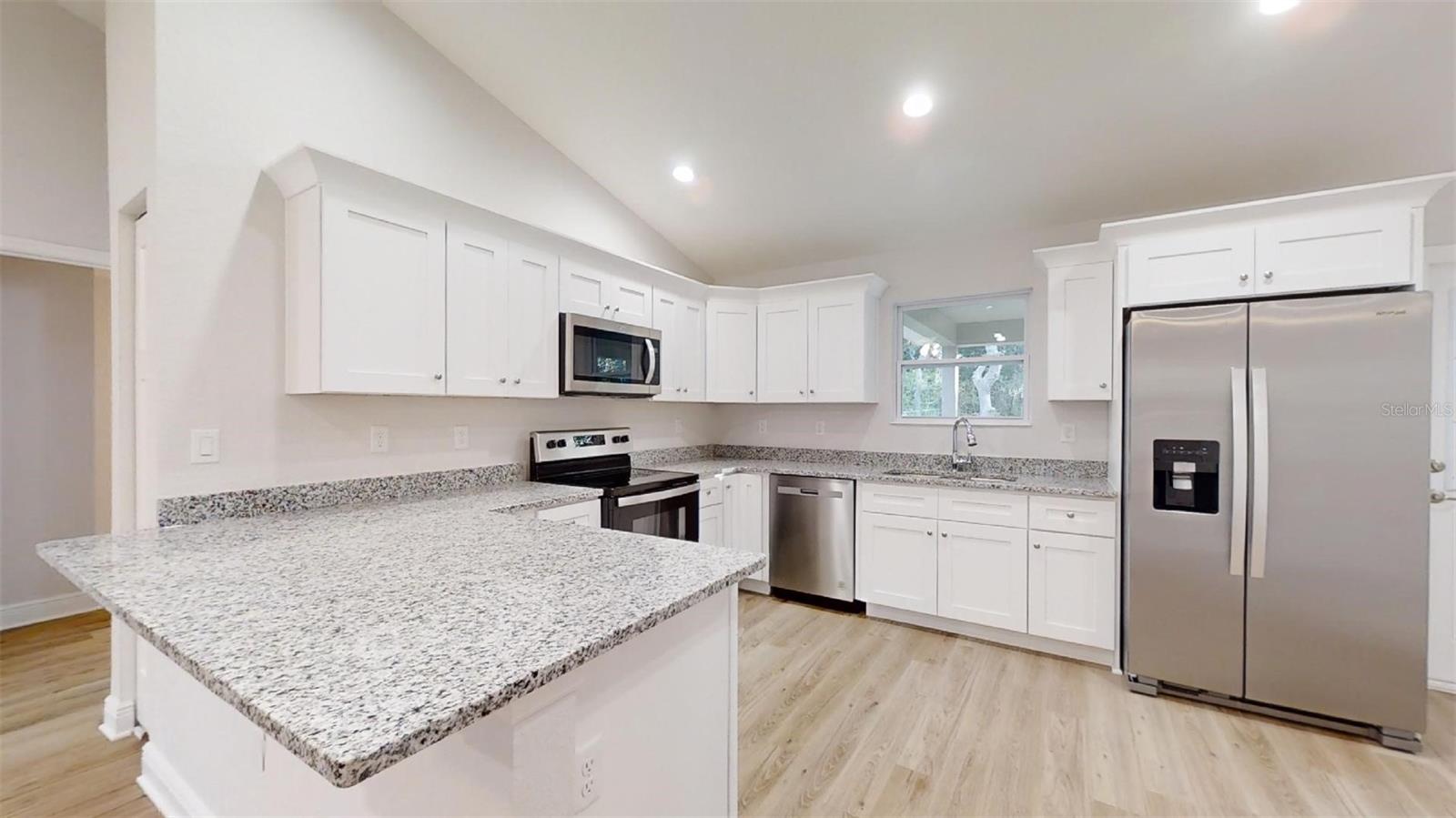 Image 17 of 70 For 23995 Falcon Avenue