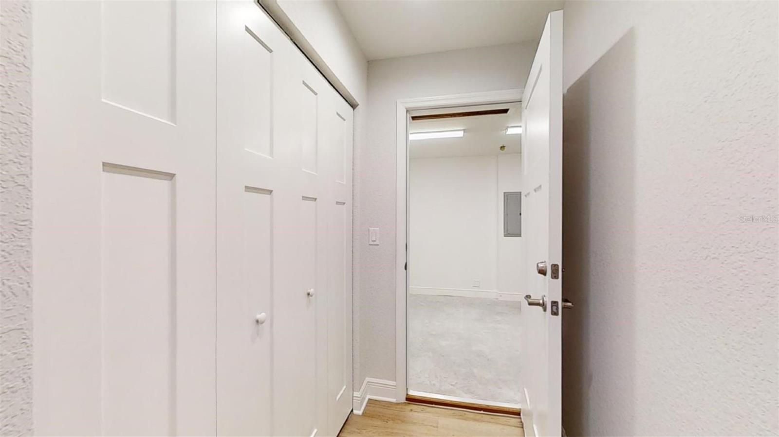 Image 22 of 70 For 23995 Falcon Avenue